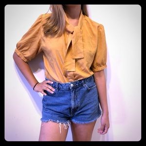 Vintage style mustard yellow top